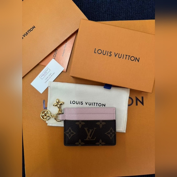 Louis Vuitton Accessories - Louis Vuitton Monogram Charms Card Holder